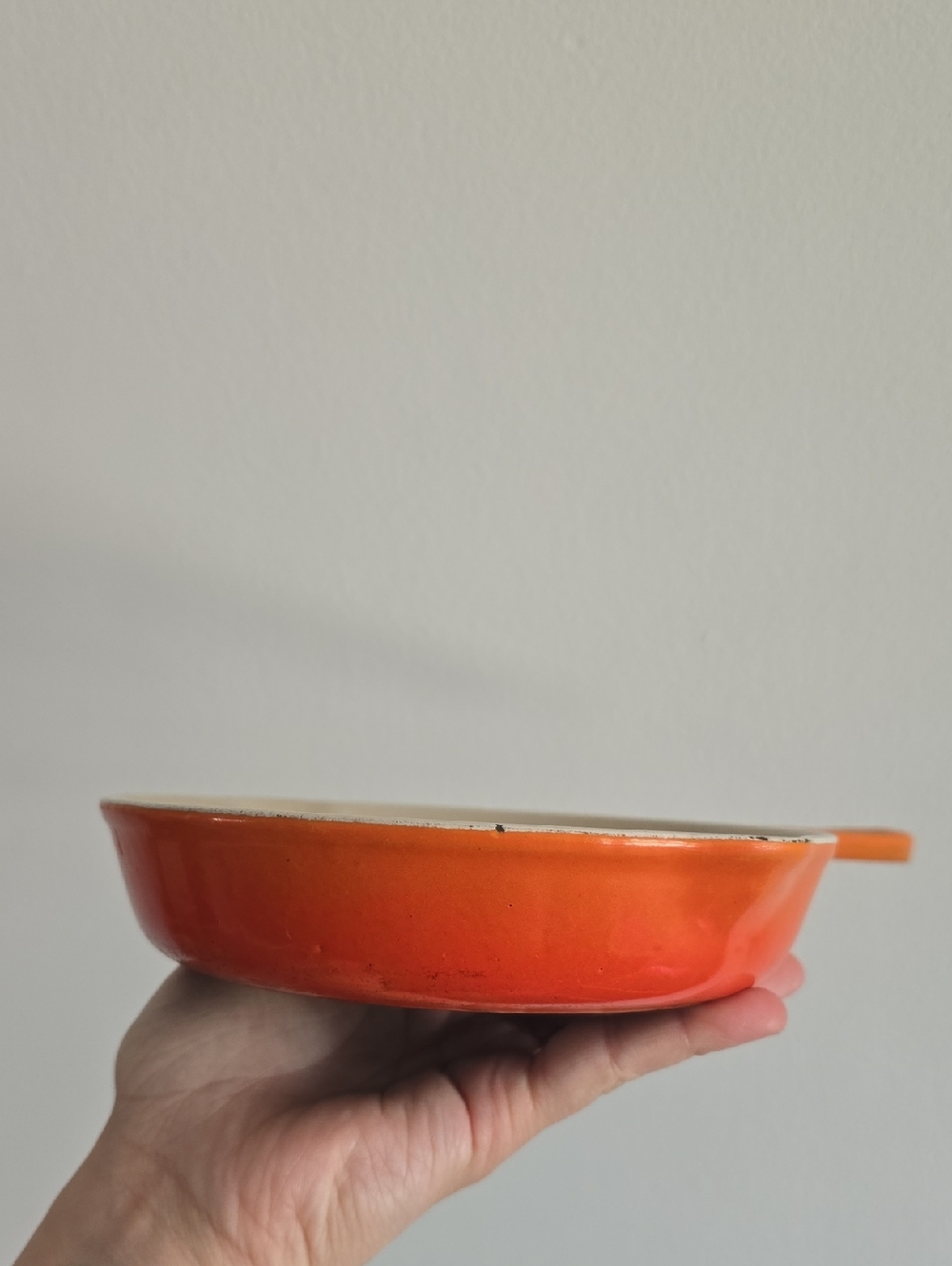 Vintage Le Creuset Orange Enameled Cast Iron Skillet - 16 - Picture 5 of 7